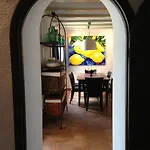 Guillo Villa